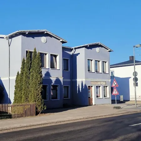 公寓 Ostseebad-karlshagen-grosszuegige-ferienwohnung-sommer Karlshagen